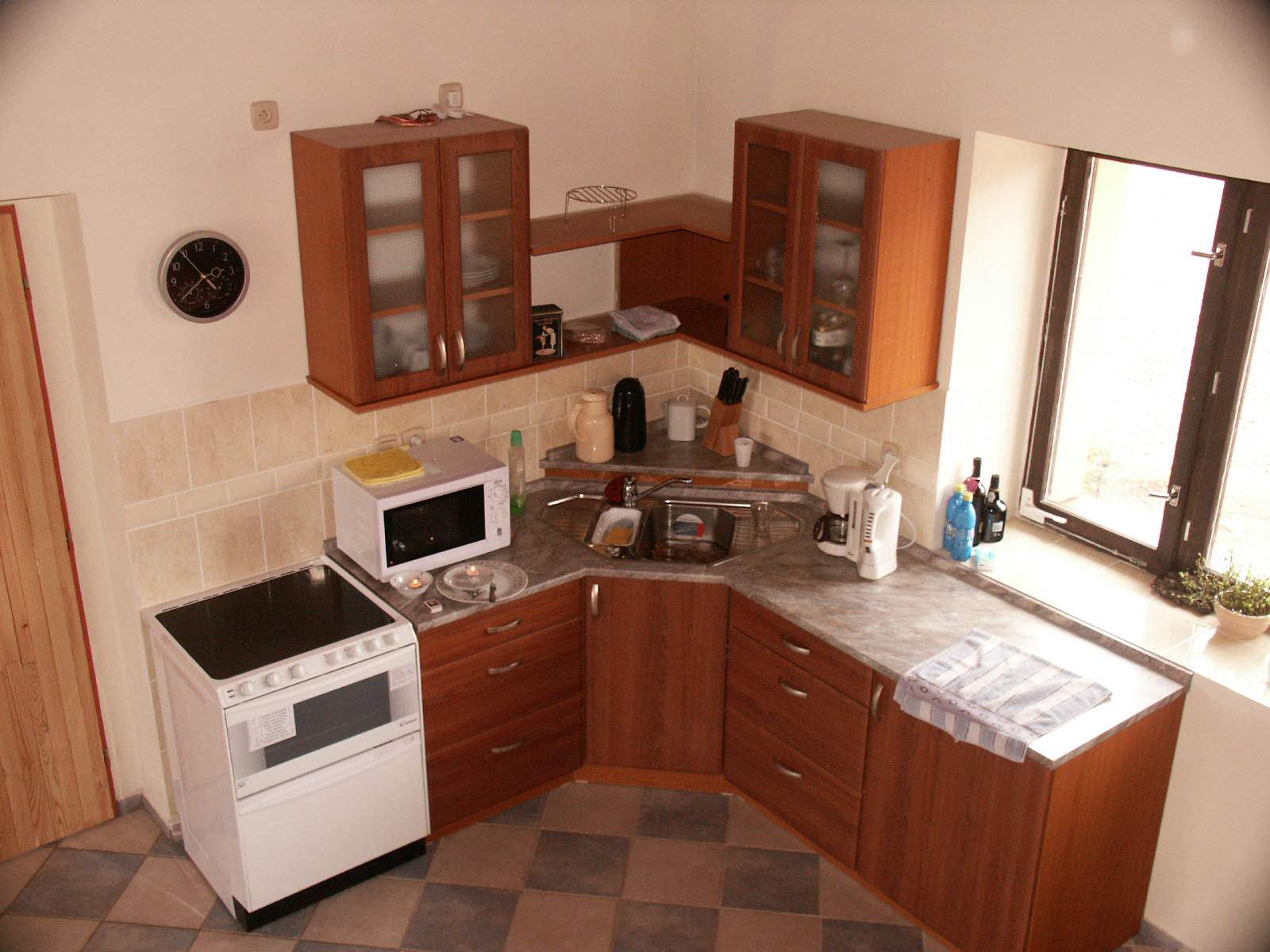 ruime vakantiehuizen, de keuken, te koop in Tsjechie.